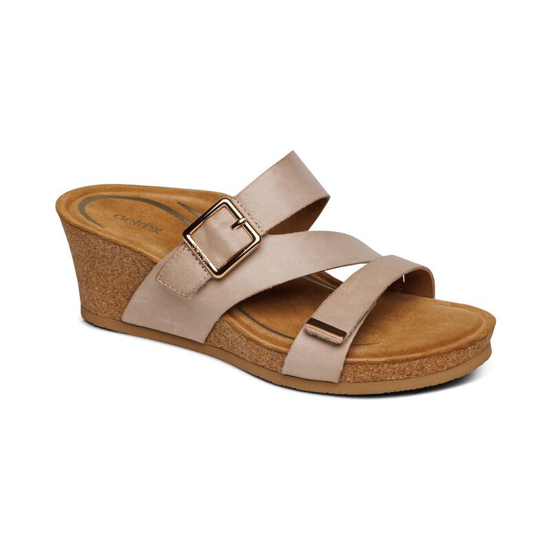 Aetrex | Women's Kimmy Arch Support Wedge-Ivory | New Arrivals