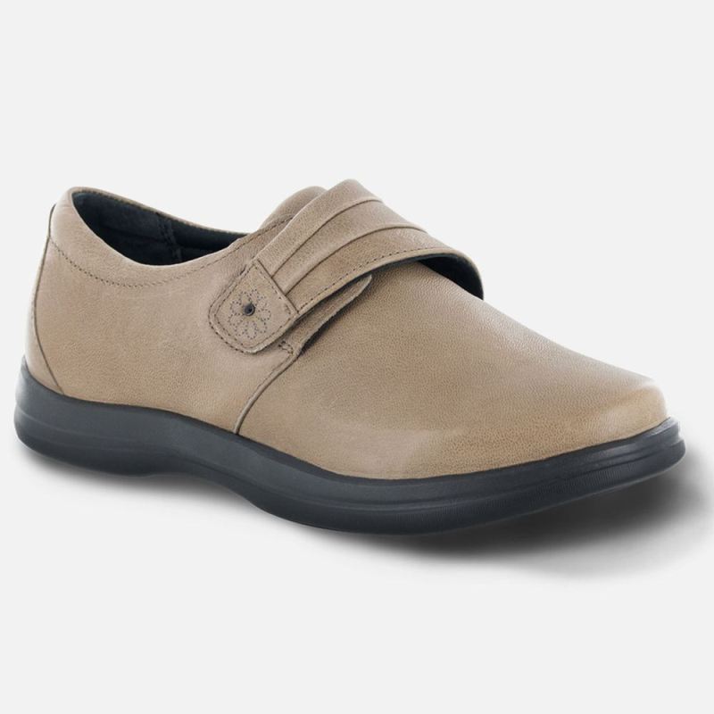 Apex Women's Dress Shoe Petals Linda - Taupe | Canada New Arrivals