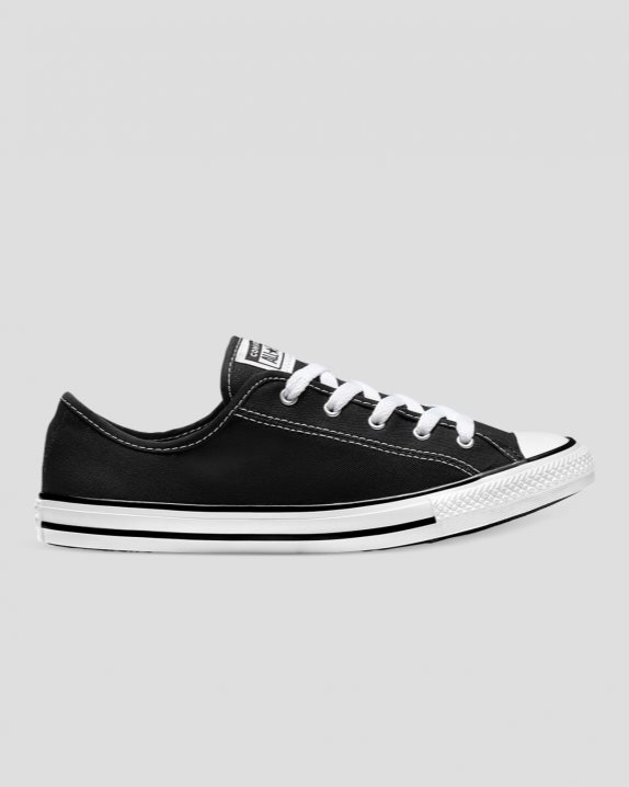 Converse | Women's Chuck Taylor All Star Dainty Basic Canvas Low Top Black