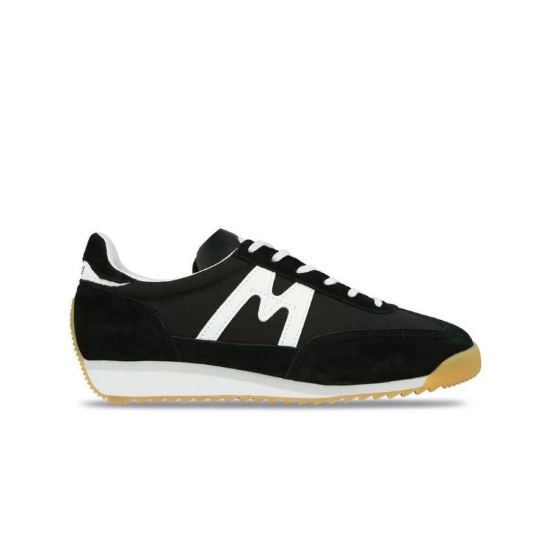 KARHU | WOMEN'S MESTARI-BLACK/WHITE - Click Image to Close