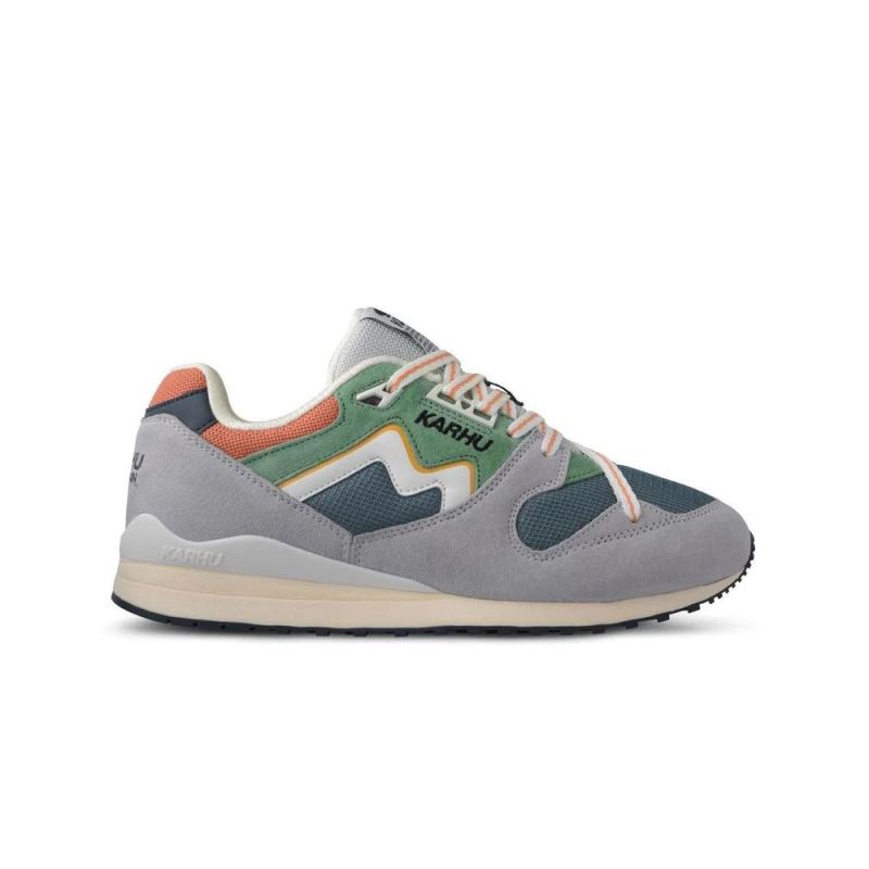 KARHU | WOMEN'S SYNCHRON CLASSIC-DAWN BLUE / LILY WHITE