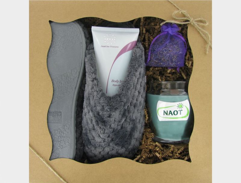 Naot | Unwind Slipper Gift Set-Gray - Click Image to Close