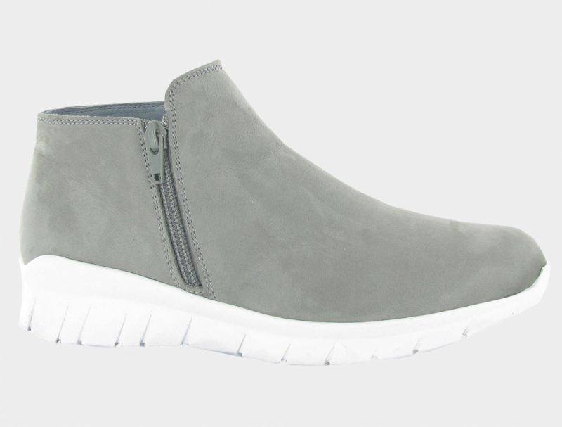 Naot | Zodiac-Light Gray Nubuck - Click Image to Close