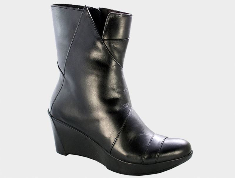 Naot | Ella-Black Madras Leather - Click Image to Close