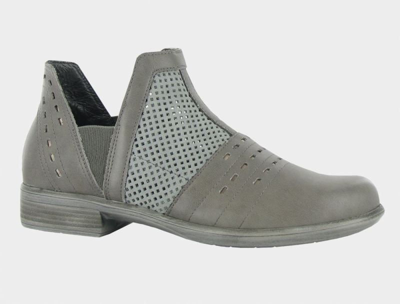 Naot | Rivotra-Perf. Gray Suede / Foggy Gray Lthr / Glass Silver / Smoke Gray Nubuck - Click Image to Close