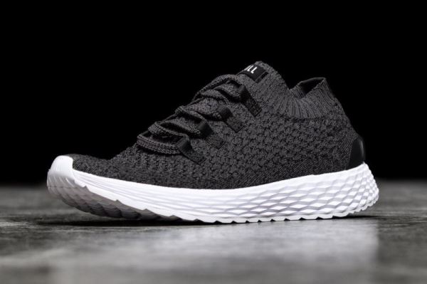 NOBULL WOMEN'S SHOES GRAPHITE KNIT RUNNER | CANADA OUTLET - Click Image to Close