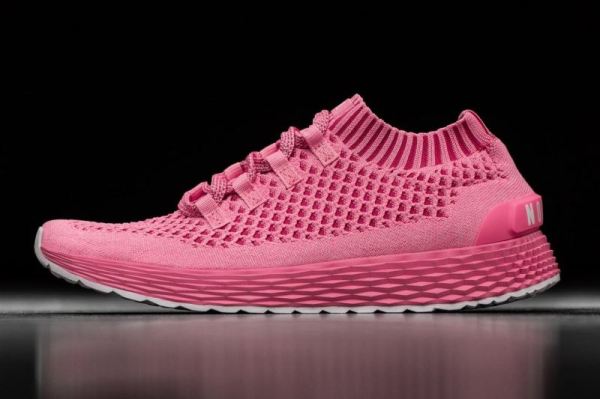 NOBULL WOMEN'S SHOES BRIGHT PINK KNIT RUNNER | CANADA OUTLET