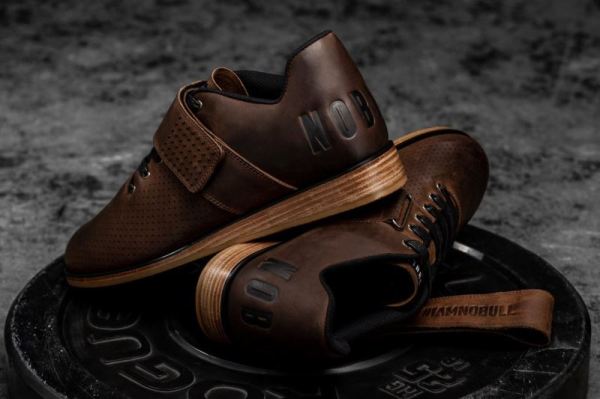 NOBULL MEN'S SHOES COFFEE LEATHER LIFTER | STYLISH OUTLET