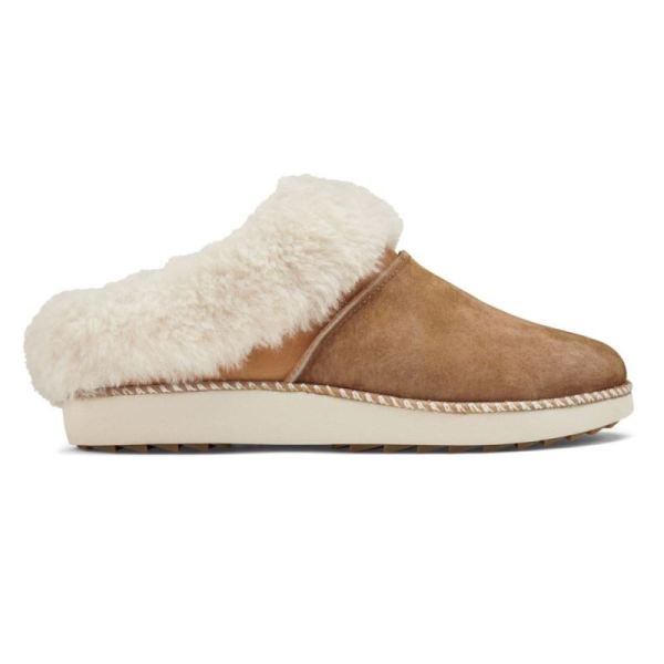 Olukai | Ku'i Women's Slip-On Slippers - Tan / Bone