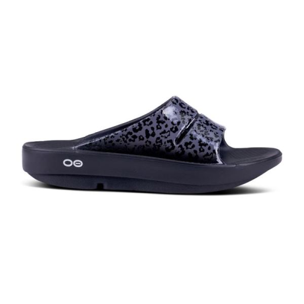 Oofos Shoes Women's OOahh Luxe Slide Sandal - Gray Leopard