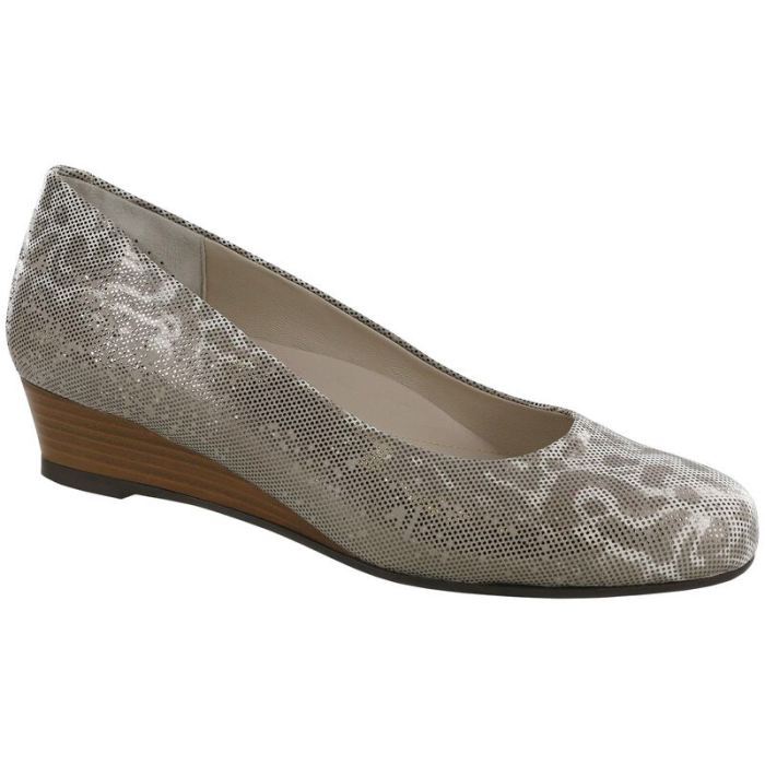 SAS Women's Sofia Wedge Pump-Gunmetal - Click Image to Close