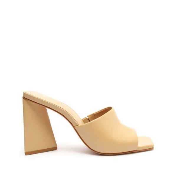 Schutz | Lizah Leather Sandal: Minimal Chic Mood -Honey Beige