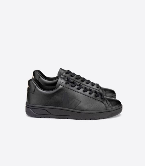 VEJA | MENS URCA CWL FULL BLACK - Click Image to Close