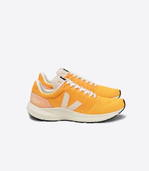 VEJA | WOMENS MARLIN LT V-KNIT OURO PIERRE