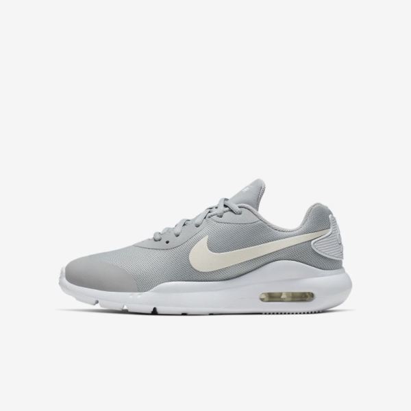 Kids Nike Air Max Oketo | Wolf Grey / White - Click Image to Close