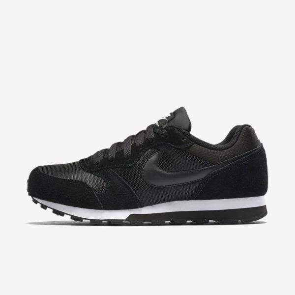 Nike MD Runner 2 | Black / White / Black - Click Image to Close